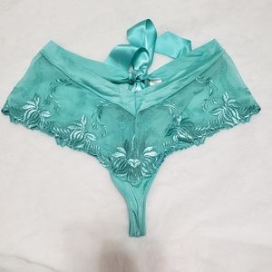 Y2K Victoria's Secret Very Sexy Tanga Lace Boy Shorts